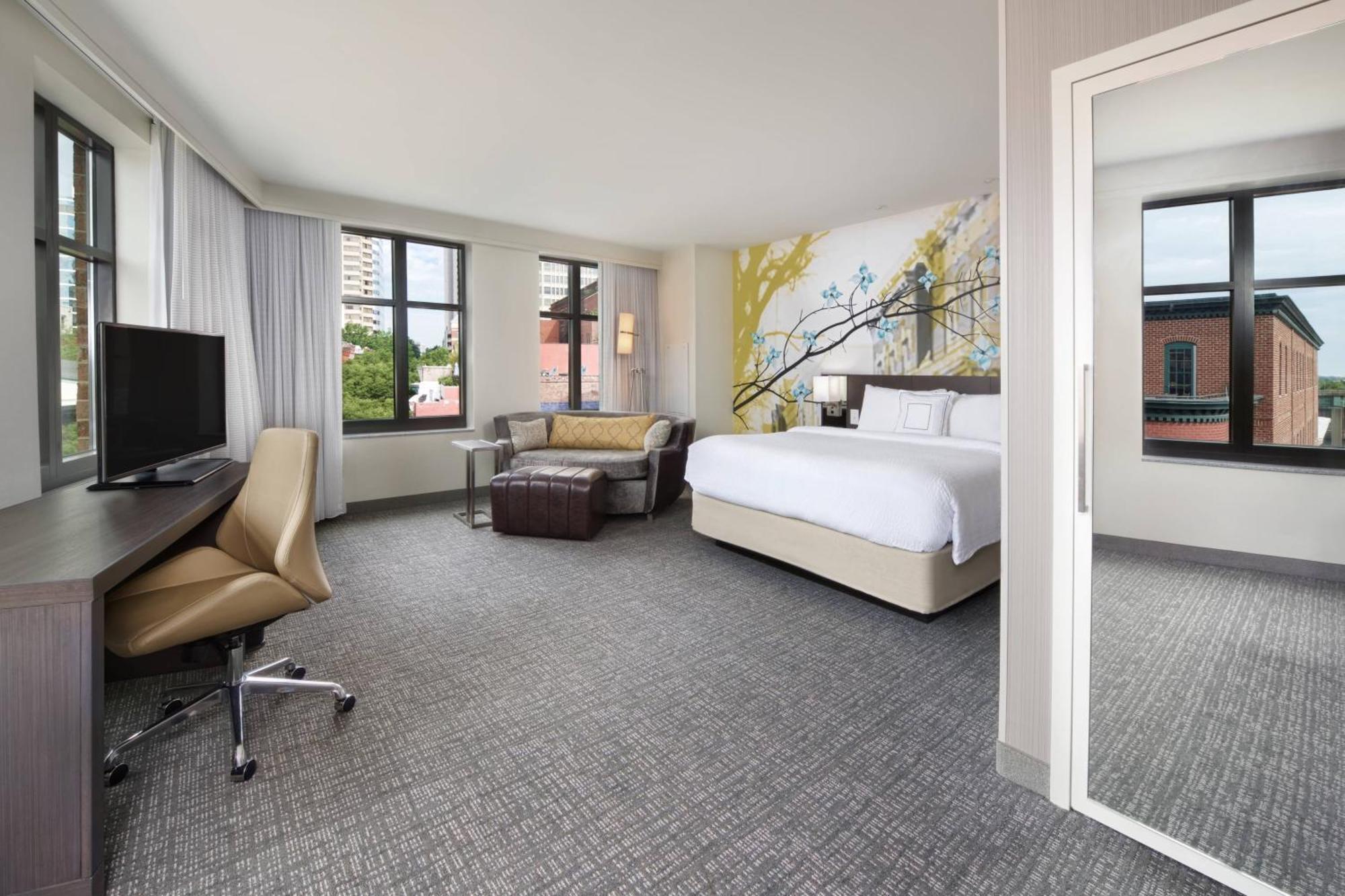 Courtyard By Marriott Richmond Downtown Otel Dış mekan fotoğraf
