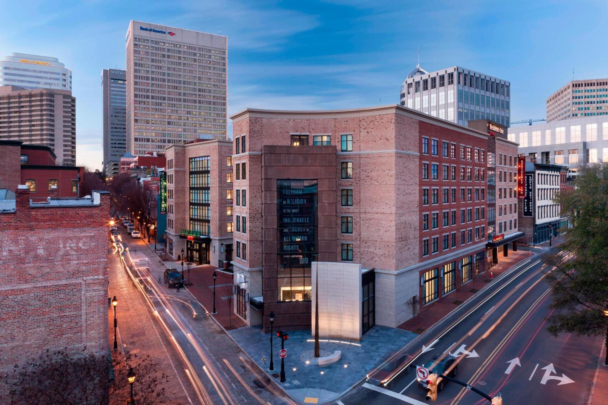 Courtyard By Marriott Richmond Downtown Otel Dış mekan fotoğraf